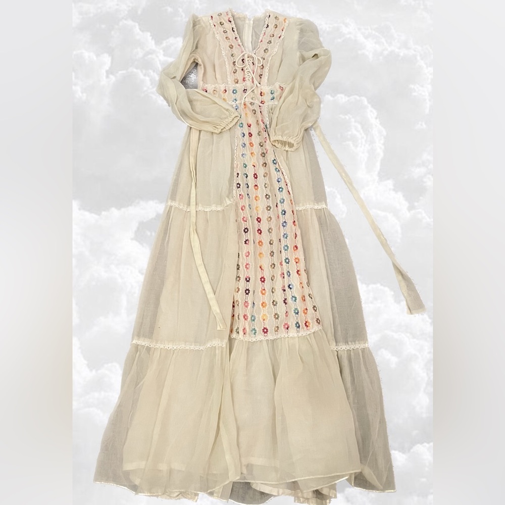 Vintage 1970s Wedding Dress Prairie